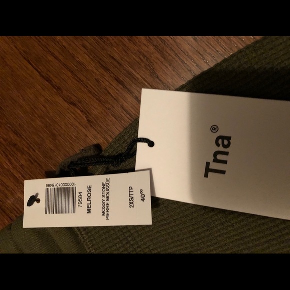 Tna booty shorts - Picture 3 of 4